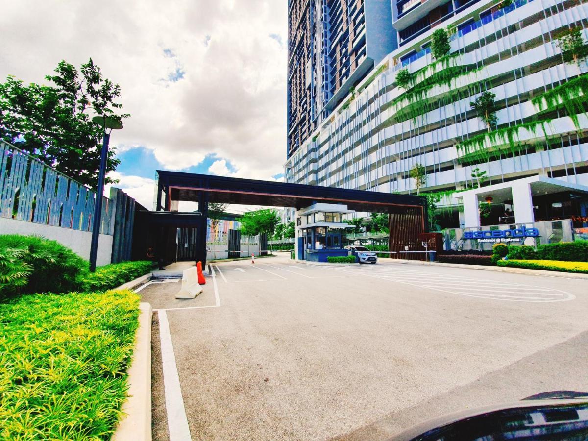 Beautiful Relaxing Home In Skyarena Ascenda Kuala Lumpur Eksteriør bilde