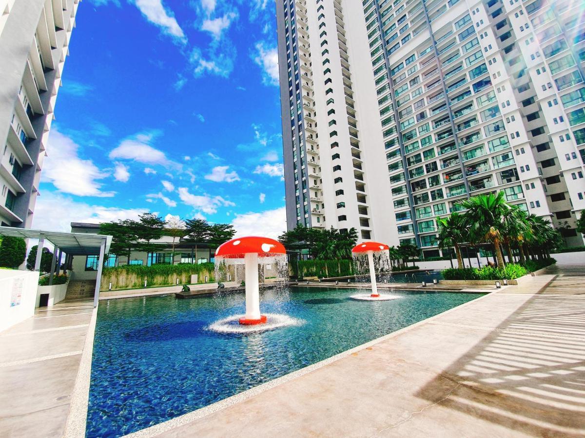 Beautiful Relaxing Home In Skyarena Ascenda Kuala Lumpur Eksteriør bilde